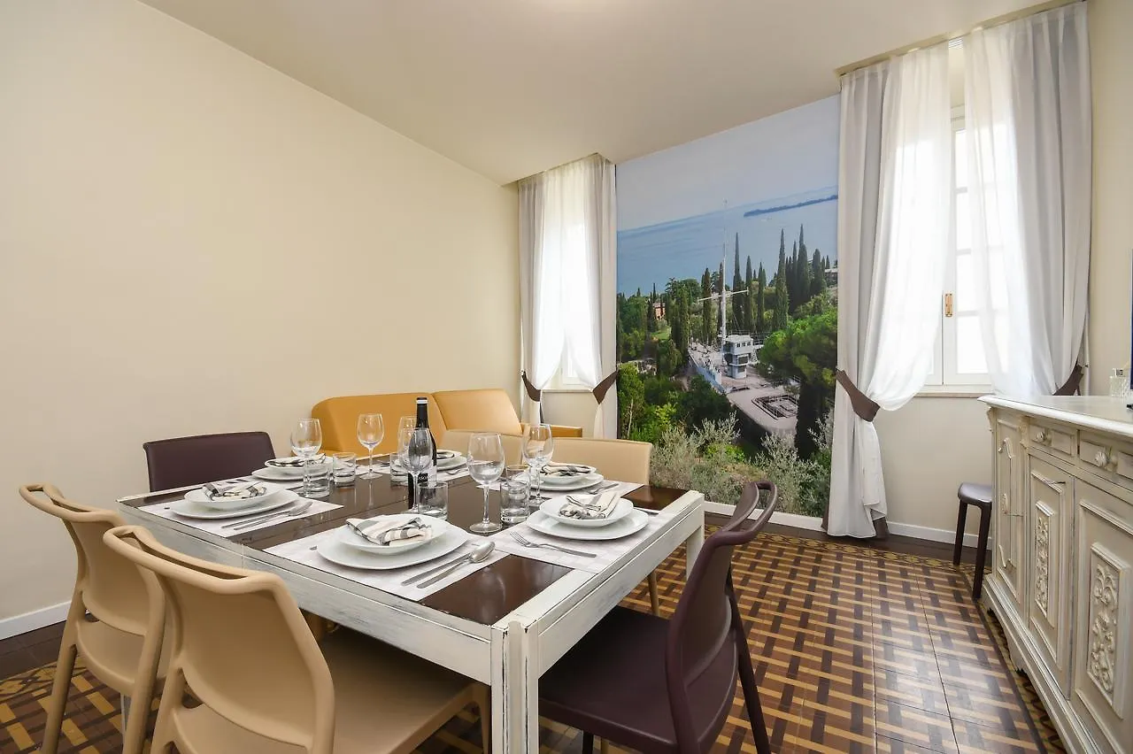 Casa Tunina Apartment Desenzano del Garda